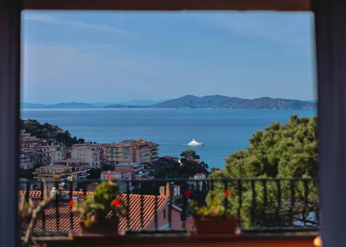Apartamento Porto S. Stefano Elegant House + Swimming Pool